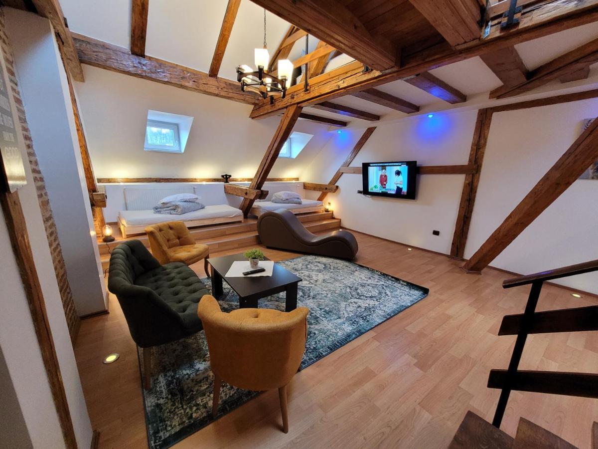 Main Square Apartments & More Braşov Dış mekan fotoğraf