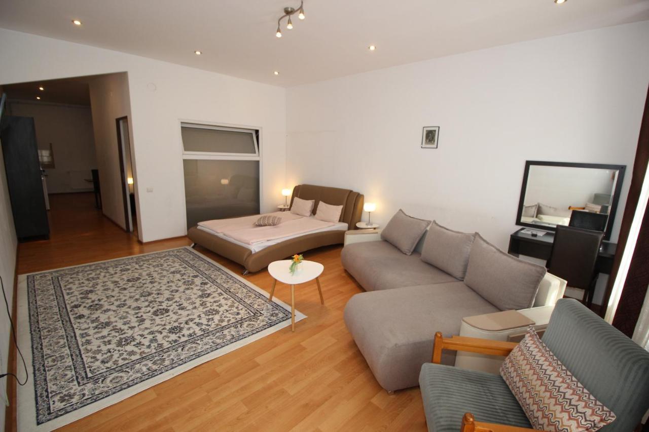 Main Square Apartments & More Braşov Dış mekan fotoğraf
